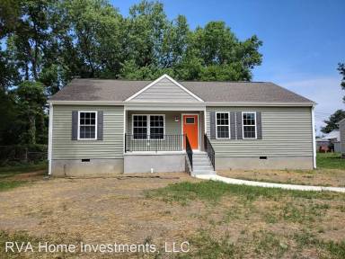 Main picture of 1910 Holly St