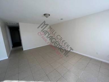 Main picture of 1498 E Cerritos Ave