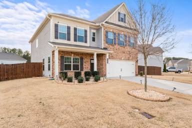 Main picture of 3421 Meadow Grass Dr