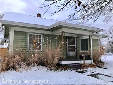 Main picture of 472 Woodside Ave