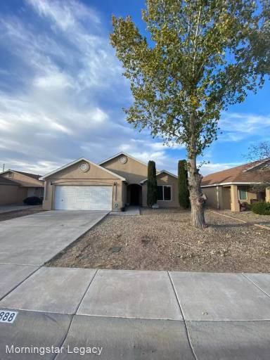 Main picture of 2888 Borroughs St