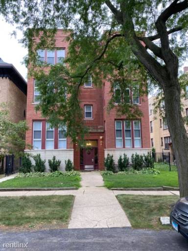 Main picture of 623 E Groveland Park