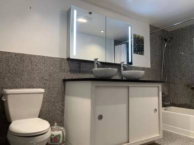Main picture of 70 Johnes St