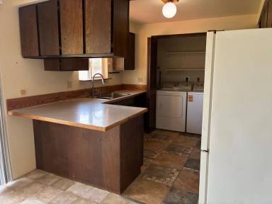 Main picture of 2121 E Viewmont Dr