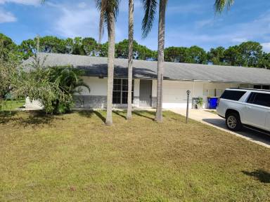 Main picture of 4361 SE Chesapeake Bay Dr