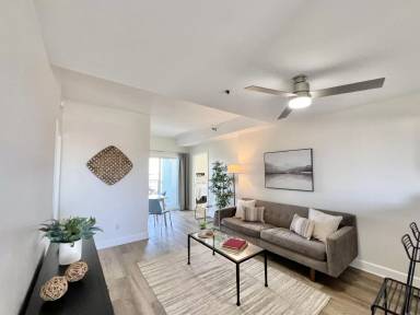 Main picture of 2828 University Ave
