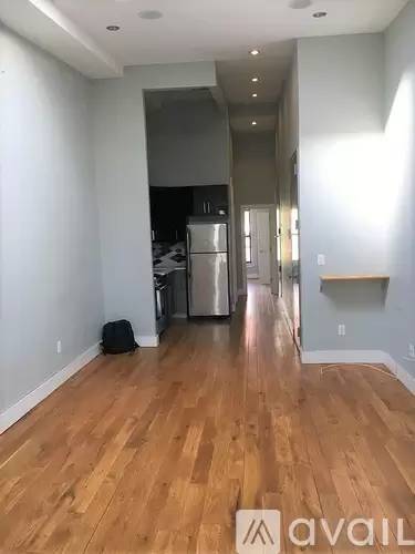 Main picture of 306 Evergreen Ave