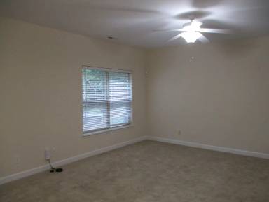 Main picture of 41 Four Farms Cir