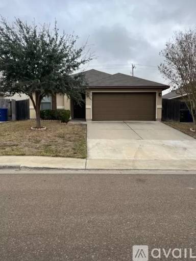 Main picture of 817 Bartolome Ln