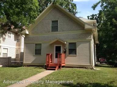 Main picture of 814 Bluemont Ave