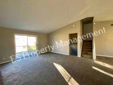 Main picture of 10044 Lone Wolf Dr