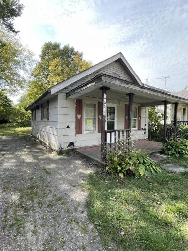 Main picture of 3228 Beechwood Ave
