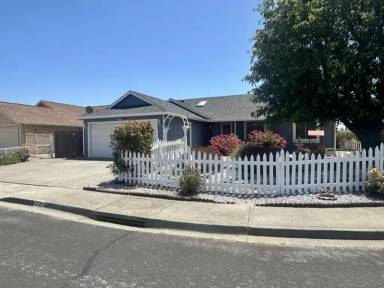 Main picture of 1701 Ventura Way