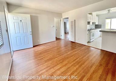 Main picture of 1711 Delaware Ave