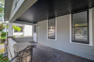 Main picture of 331 Fletcher St