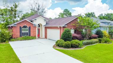 Main picture of 5805 Dunbar Cir