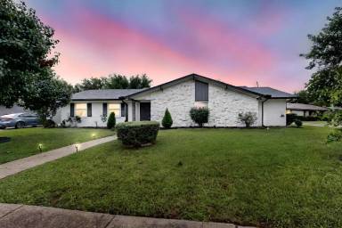 Main picture of 3264 Northaven Rd