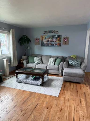Main picture of 3232 Yorkborough Way