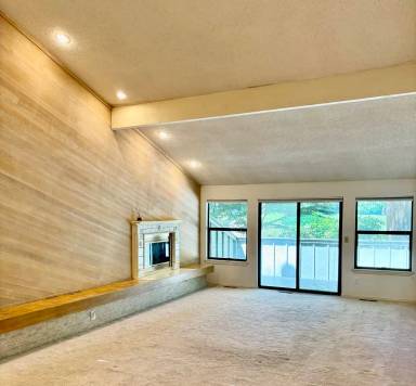 Main picture of 2104 Sahalee Dr E