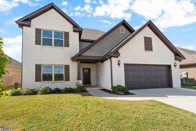 Main picture of 283 Shubert Dr