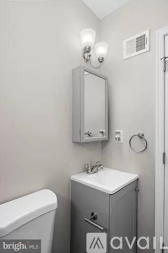 Main picture of 3909 Fleetwood Ave
