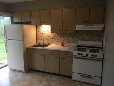 Main picture of 1105 W James Blvd