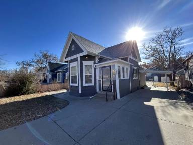 Main picture of 1227 Rood Ave