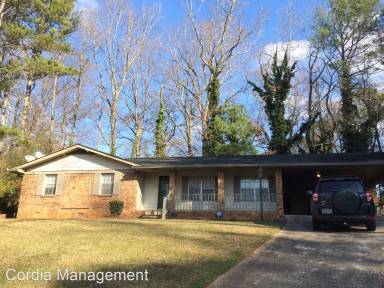 Main picture of 440 Martindale Ct