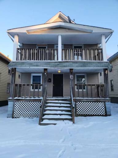 Main picture of 3471 W 63rd St