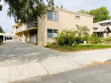 Main picture of 221 Thorne St