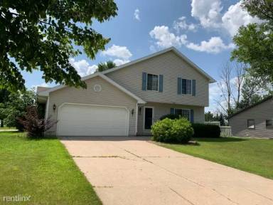 Main picture of 2833 Capricorn Dr