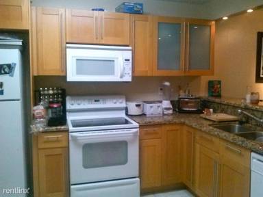 Main picture of Jade Winds Condos