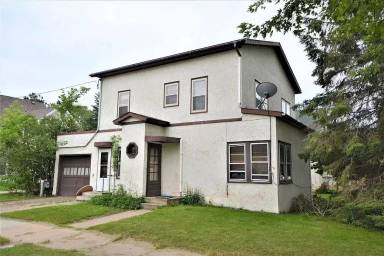 Main picture of 324 N 8th St