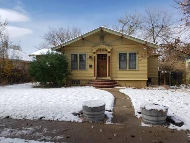 Main picture of 430 S Lincoln St