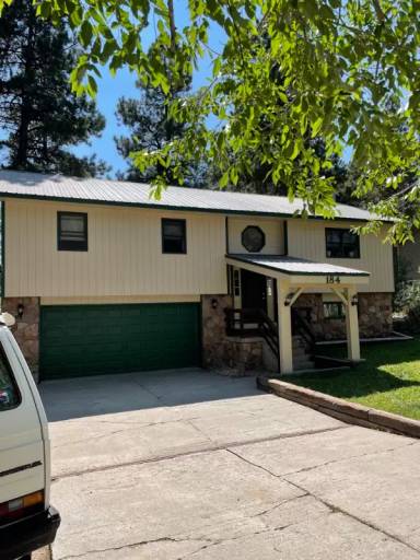 Main picture of 184 Cedar Dr