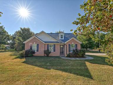 Main picture of 1115 Crawford Rd