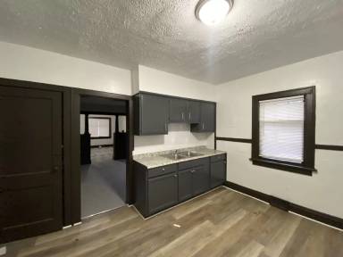 Main picture of 1144 E 145th St