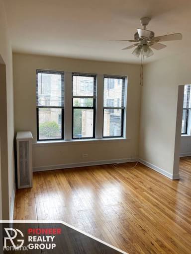 Main picture of 2712 N Milwaukee Ave