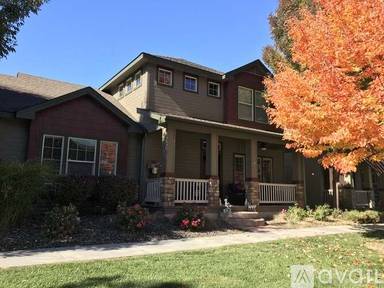 Main picture of 1002 E Winding Creek Dr