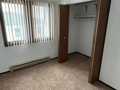 Main picture of Poplar Manor Apartments