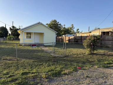 Main picture of 1154 Grand Ave