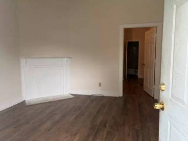 Main picture of 818 W 35th St