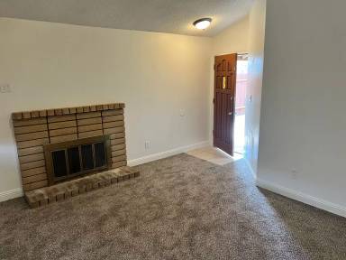 Main picture of 5400 Tupper Ct
