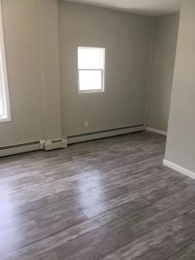 Main picture of 497 Yates St