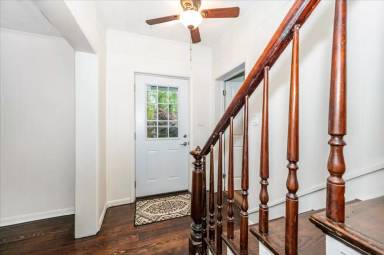 Main picture of 18904 Sandyhook Rd