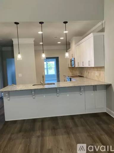 Main picture of 302 Huntley Loop