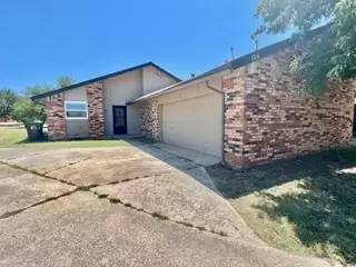 Main picture of 104 Crawford Ct