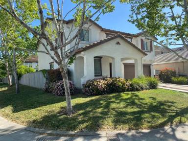 Main picture of 2212 Yarnell Way