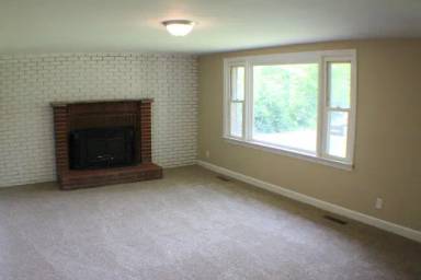 Main picture of 538 Browning Ave