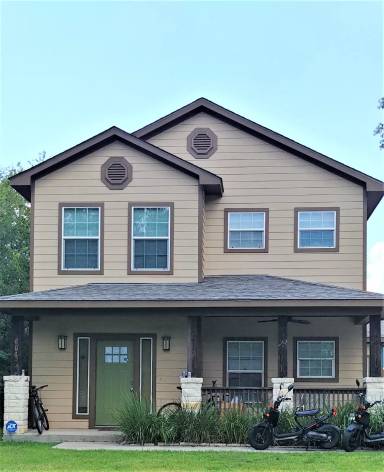 Main picture of 610 Highlands St